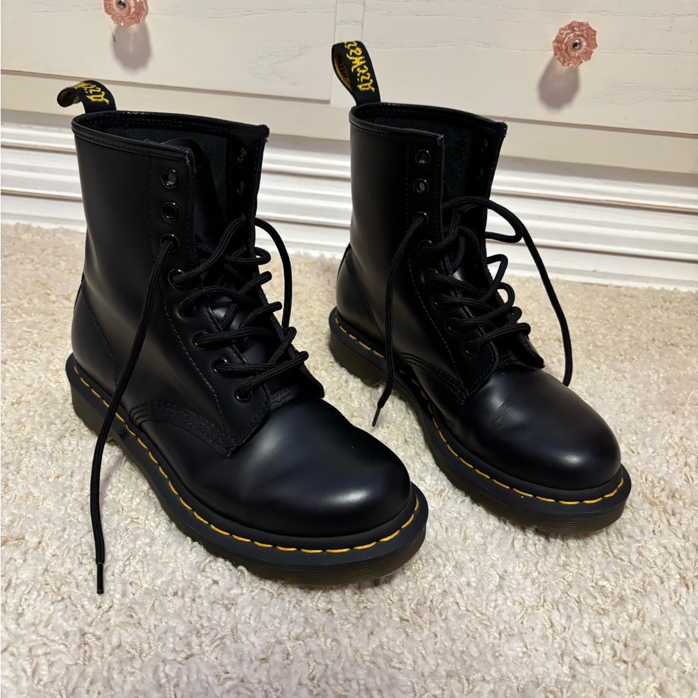 Dr. Martens 1460 Smooth Leather Lace Up Boots